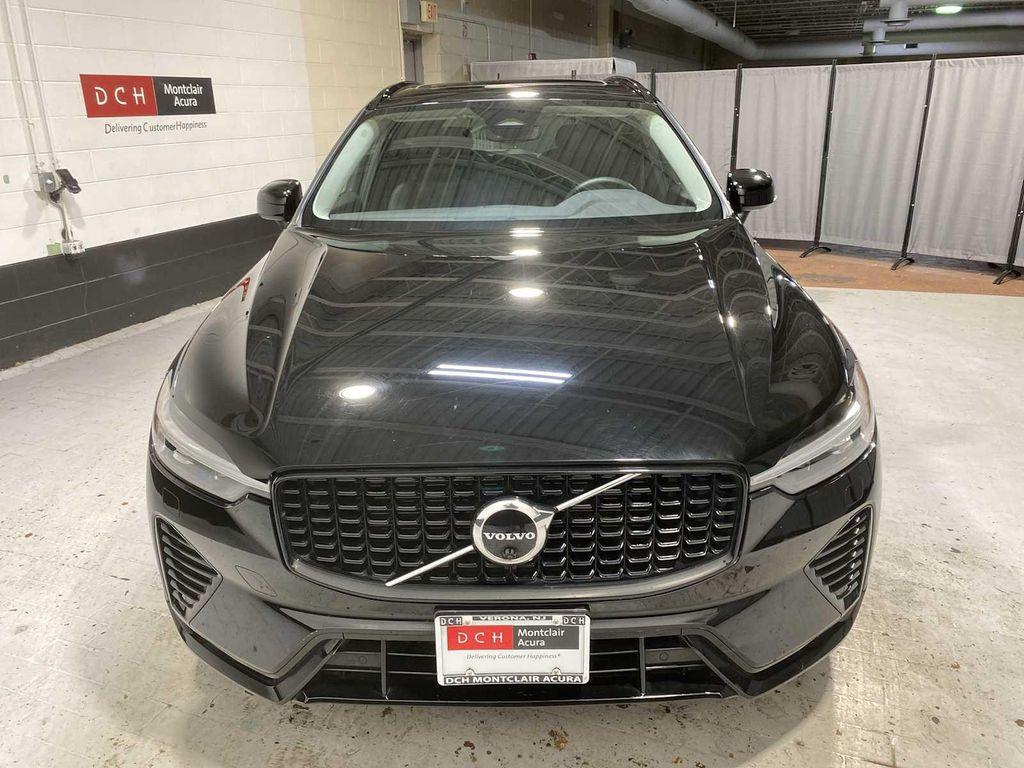 used 2023 Volvo XC60 car, priced at $32,880