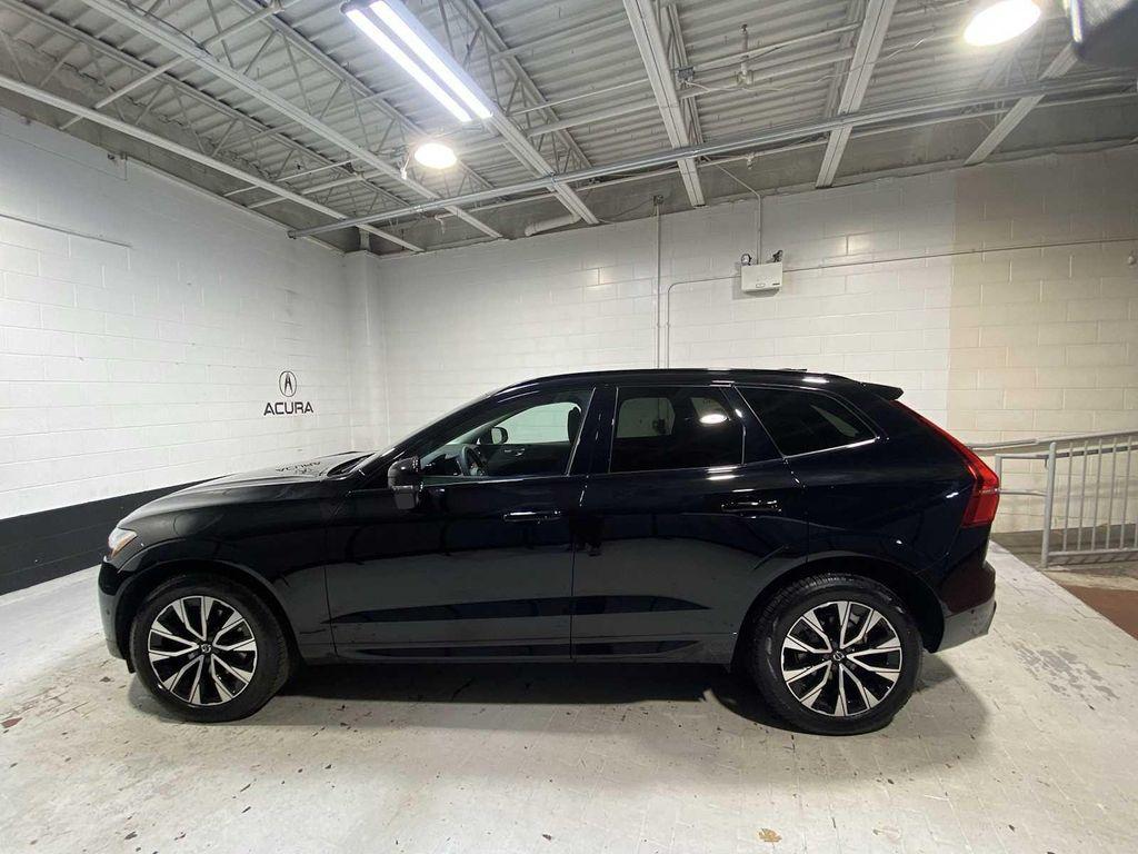 used 2023 Volvo XC60 car, priced at $32,880