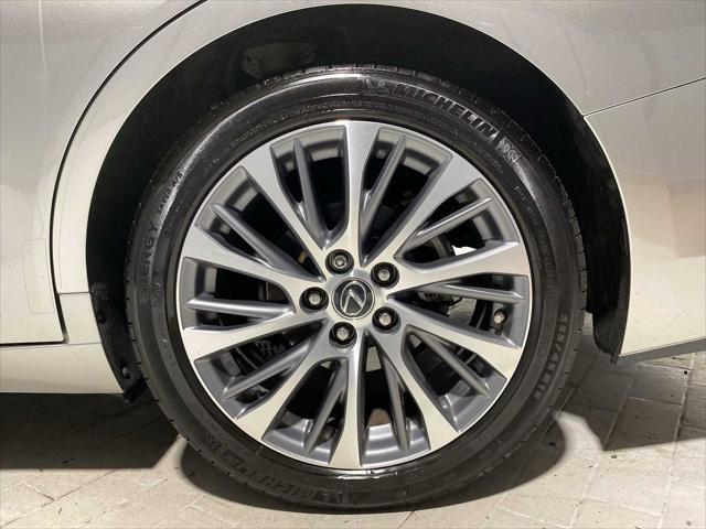 used 2021 Lexus ES 350 car, priced at $27,580