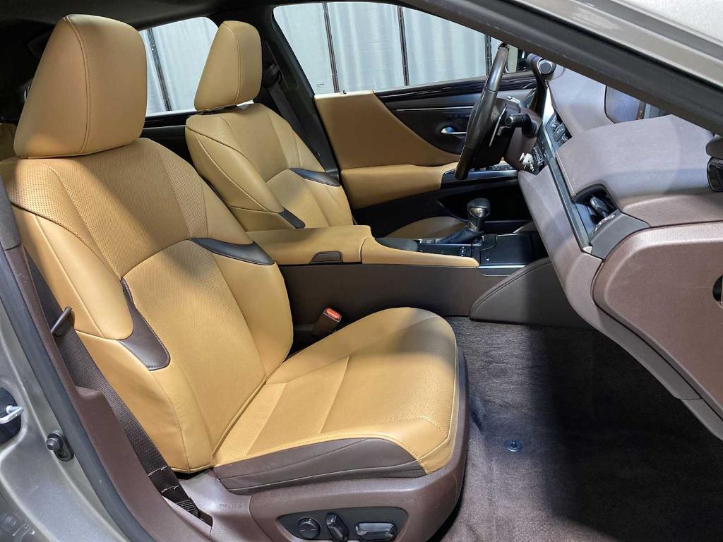 used 2021 Lexus ES 350 car, priced at $29,980