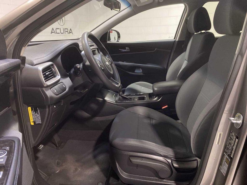 used 2016 Kia Sorento car, priced at $9,880