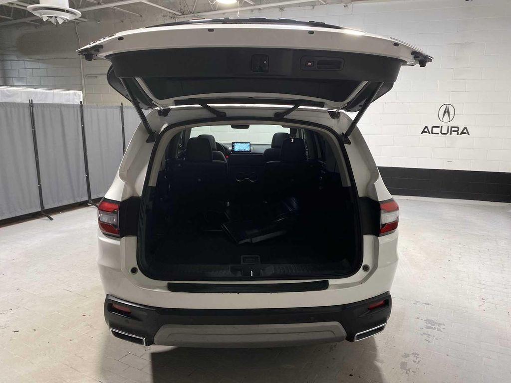 used 2025 Honda Pilot car, priced at $32,380