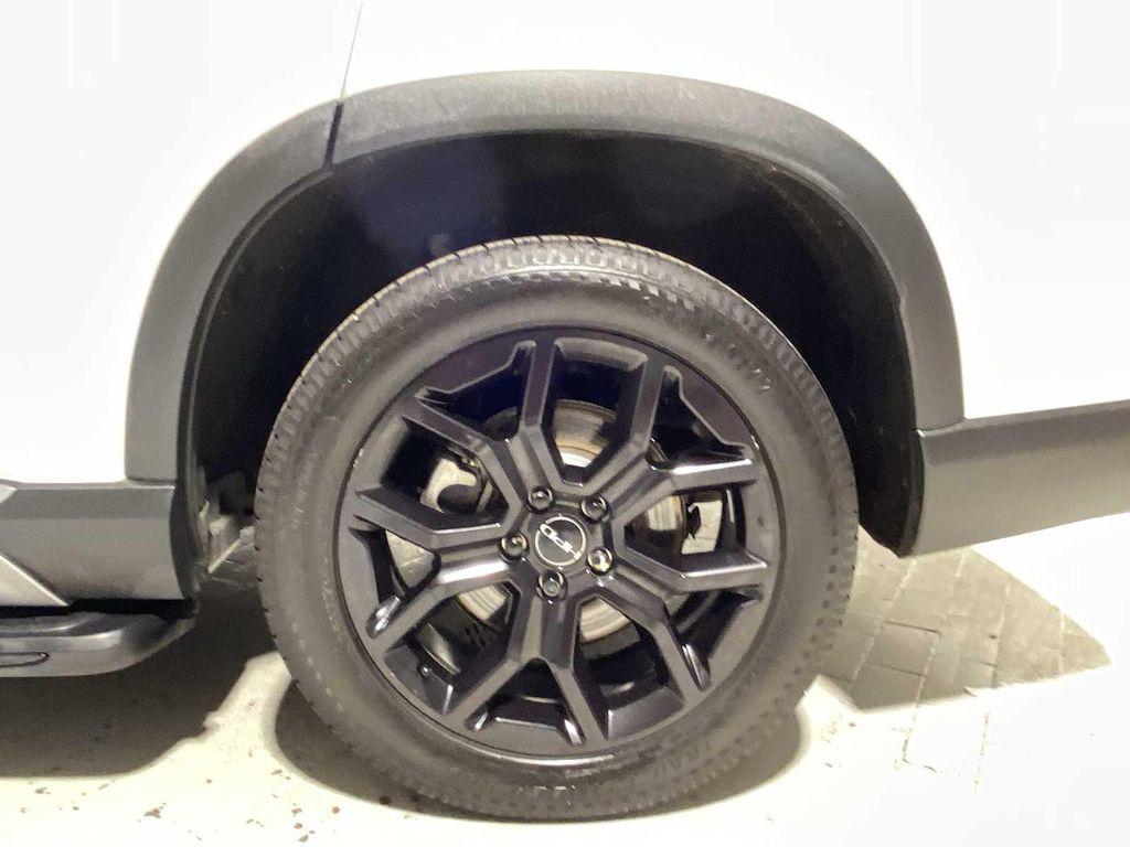 used 2025 Honda Pilot car, priced at $32,380