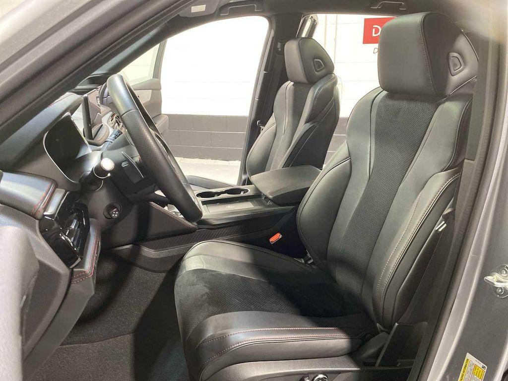 used 2025 Acura MDX car, priced at $55,990