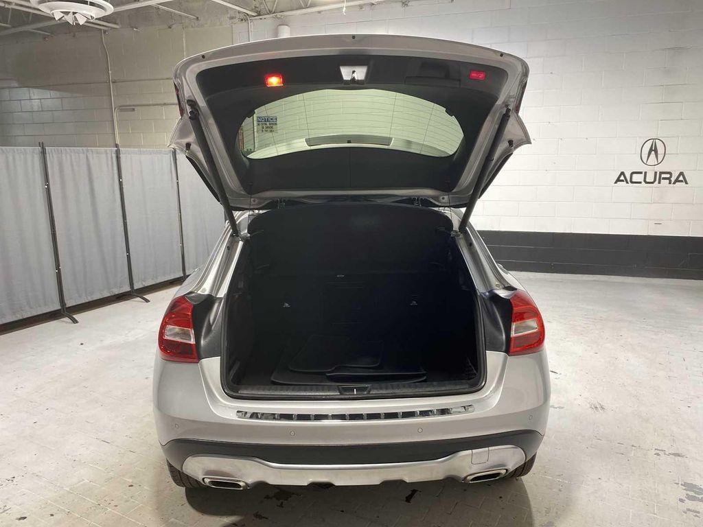 used 2018 Mercedes-Benz GLA 250 car, priced at $16,980