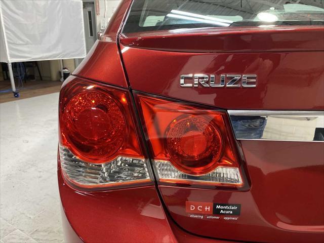 used 2014 Chevrolet Cruze car, priced at $9,750