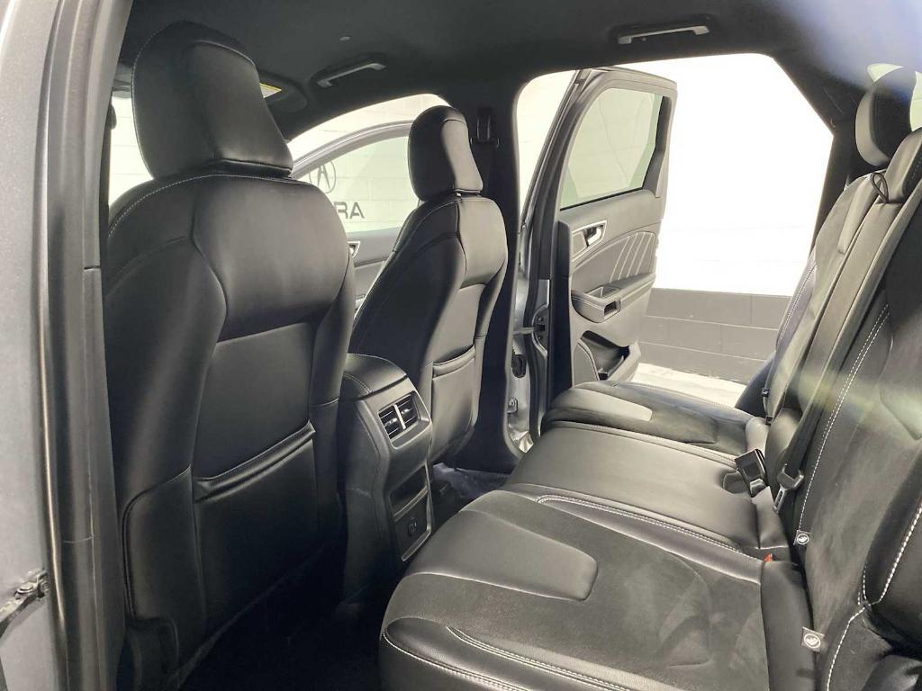 used 2022 Ford Edge car, priced at $27,980