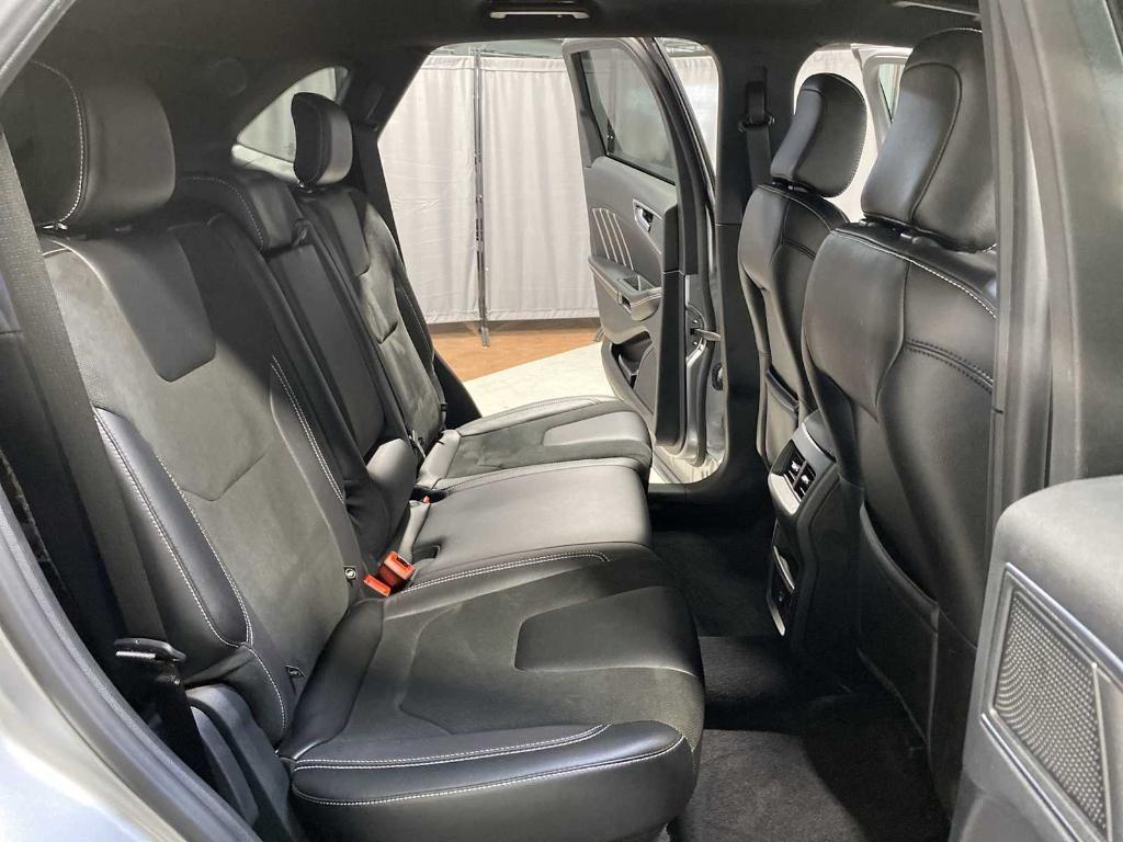 used 2022 Ford Edge car, priced at $27,980