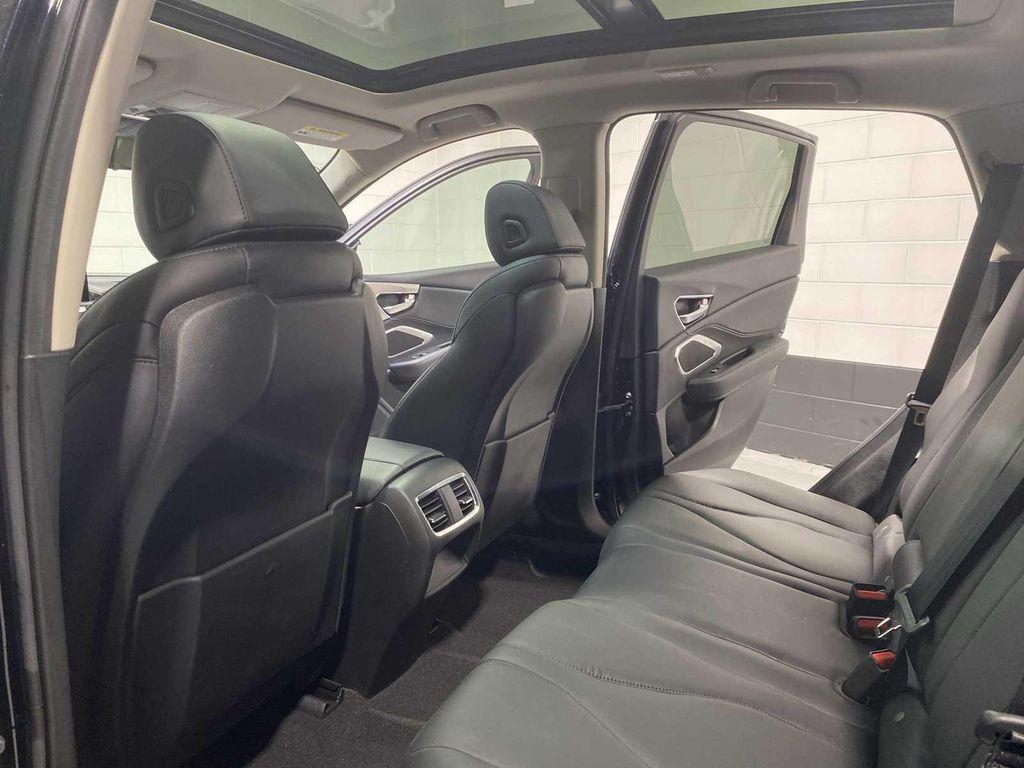 used 2024 Acura RDX car, priced at $33,980