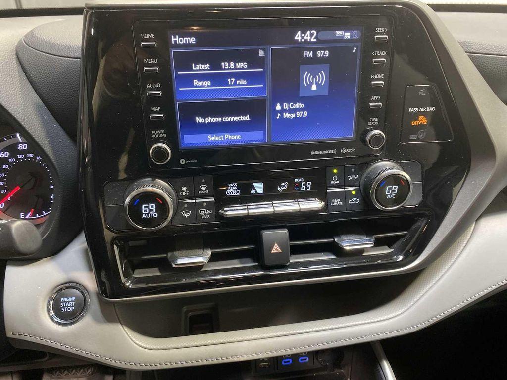 used 2022 Toyota Highlander car, priced at $29,780