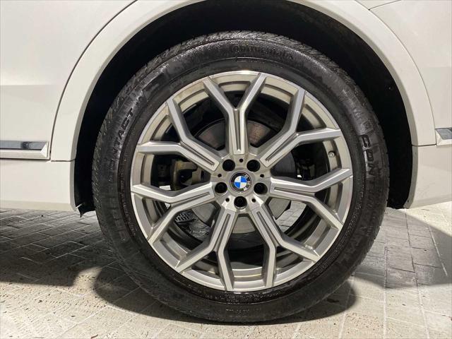 used 2022 BMW X7 car, priced at $45,580
