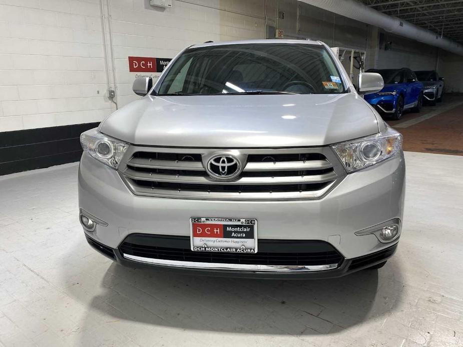 used 2013 Toyota Highlander car, priced at $15,750