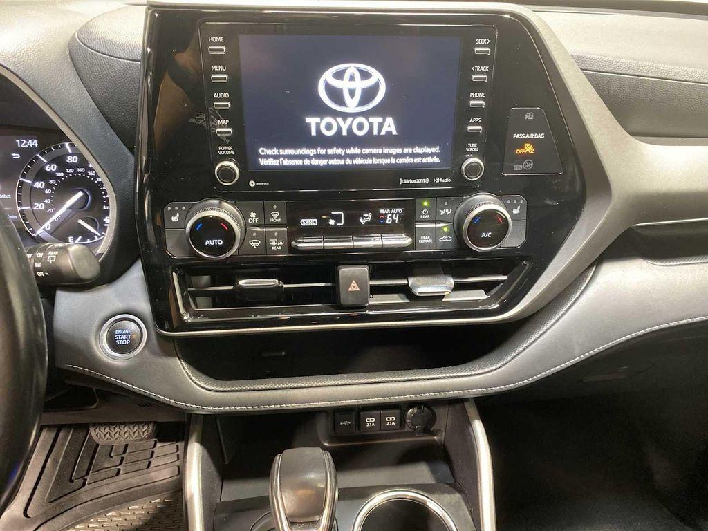 used 2021 Toyota Highlander car, priced at $28,980