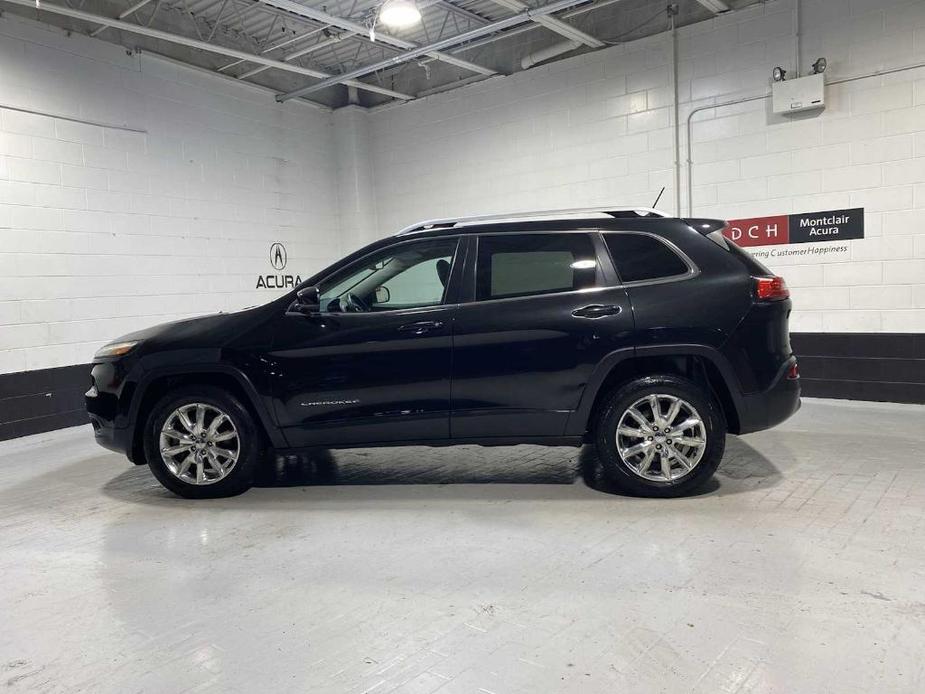 used 2014 Jeep Cherokee car, priced at $10,200