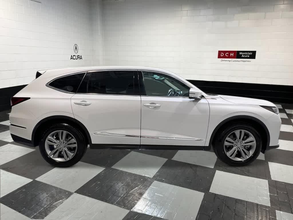 new 2025 Acura MDX car, priced at $55,350