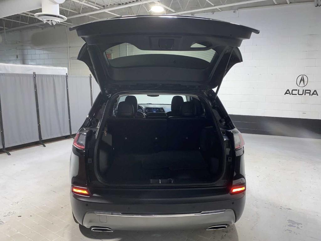used 2019 Jeep Cherokee car, priced at $15,980