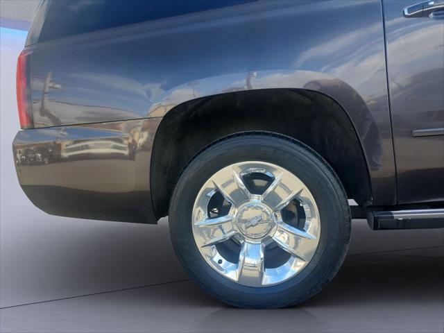 used 2015 Chevrolet Suburban car, priced at $12,999