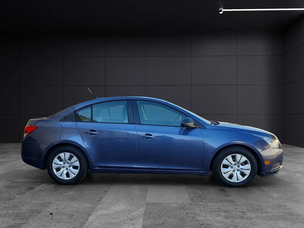 used 2014 Chevrolet Cruze car, priced at $5,999
