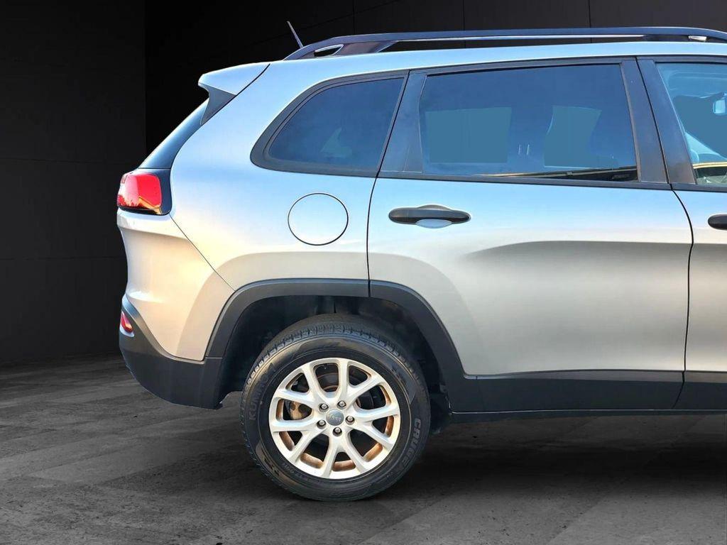used 2016 Jeep Cherokee car, priced at $8,499