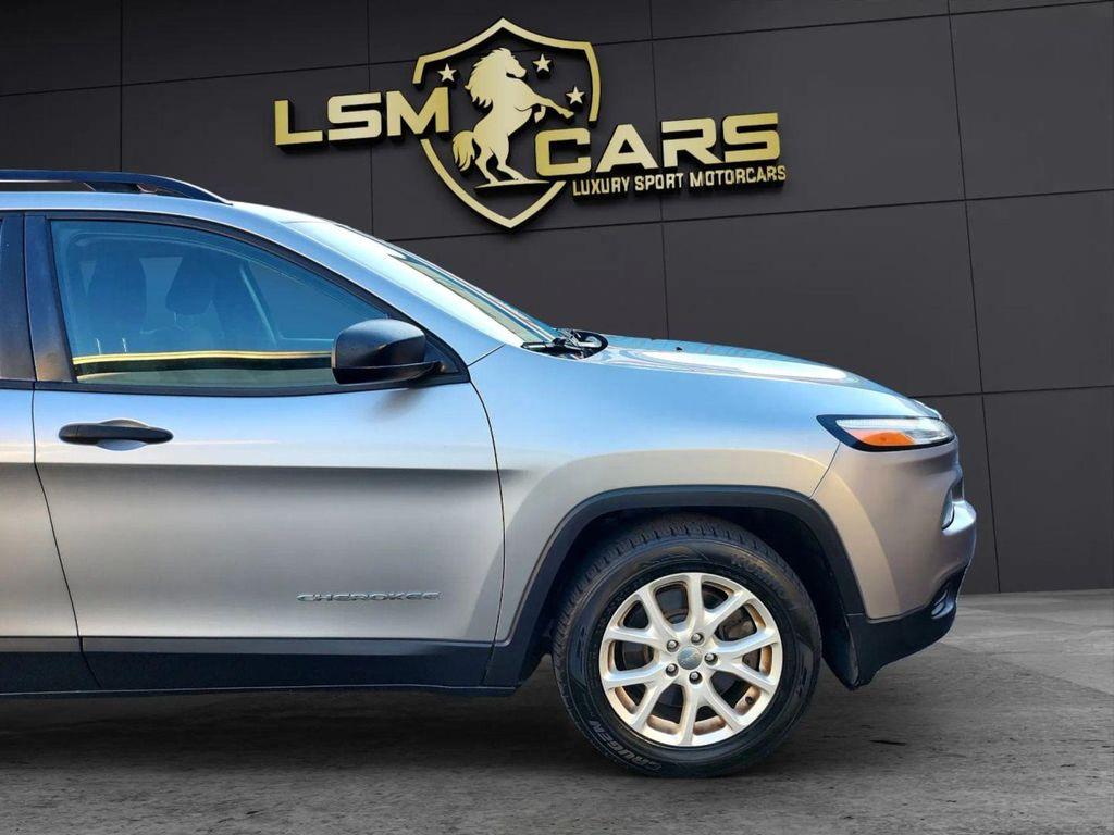 used 2016 Jeep Cherokee car, priced at $8,499
