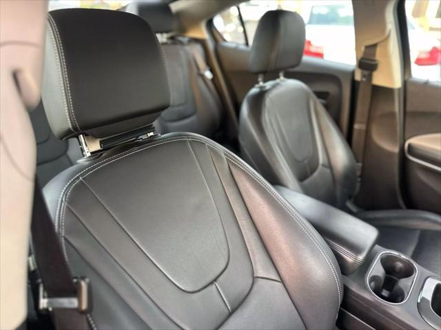 used 2015 Chevrolet Volt car, priced at $9,499