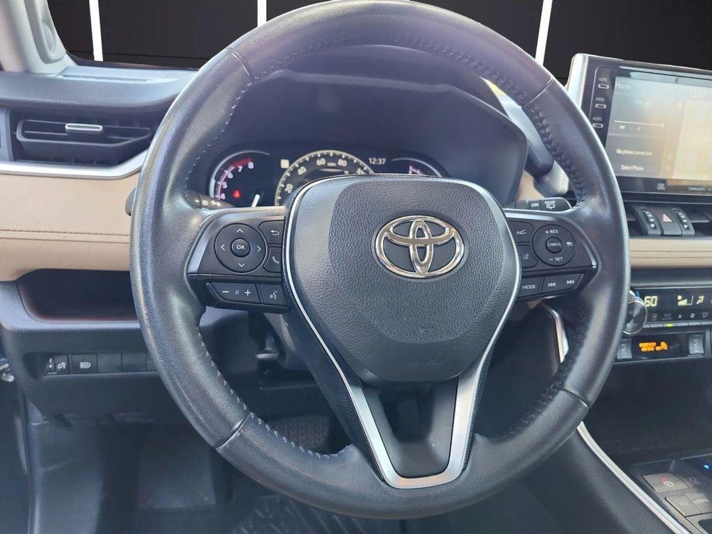 used 2020 Toyota RAV4 car, priced at $23,999