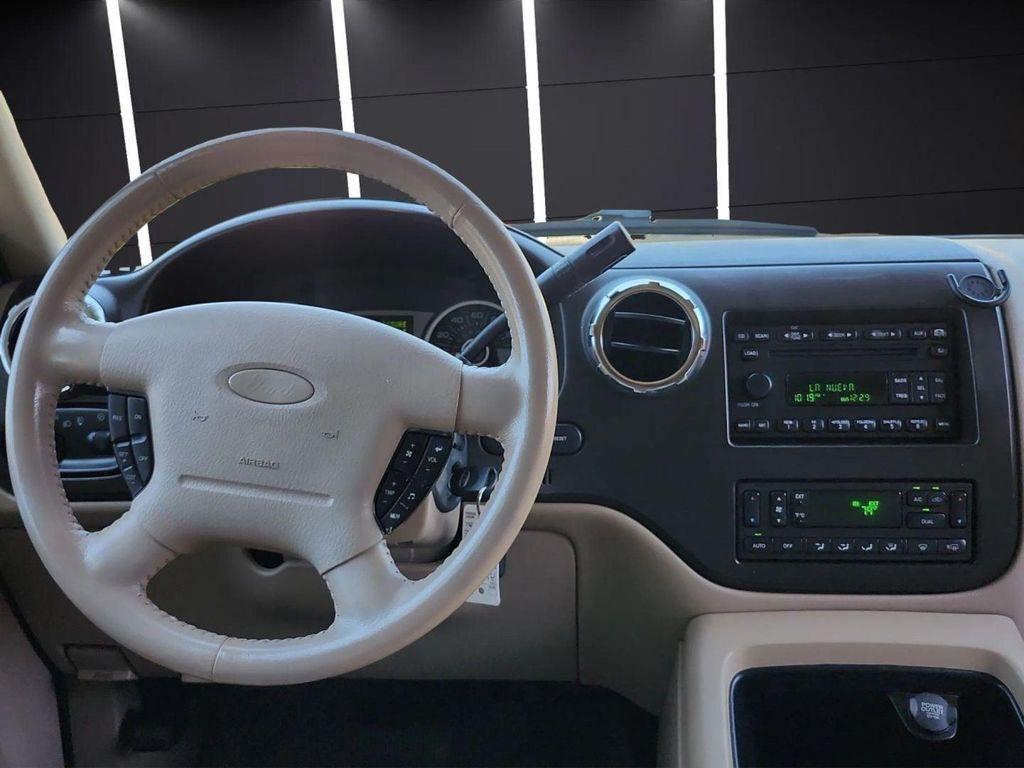 used 2006 Ford Expedition car, priced at $7,999