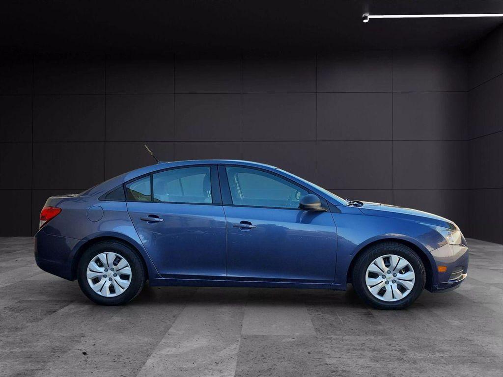 used 2014 Chevrolet Cruze car, priced at $5,999