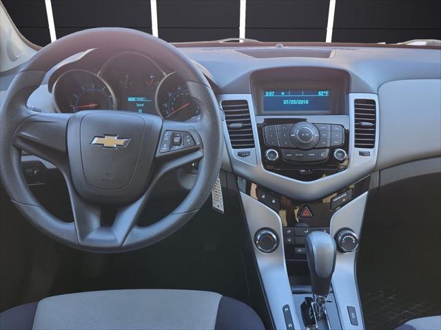 used 2014 Chevrolet Cruze car, priced at $5,999