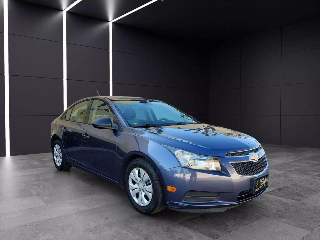 used 2014 Chevrolet Cruze car, priced at $5,999
