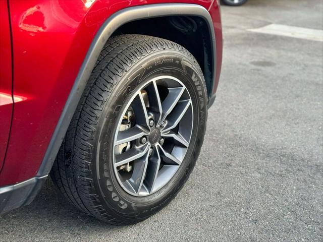 used 2019 Jeep Grand Cherokee car, priced at $17,899
