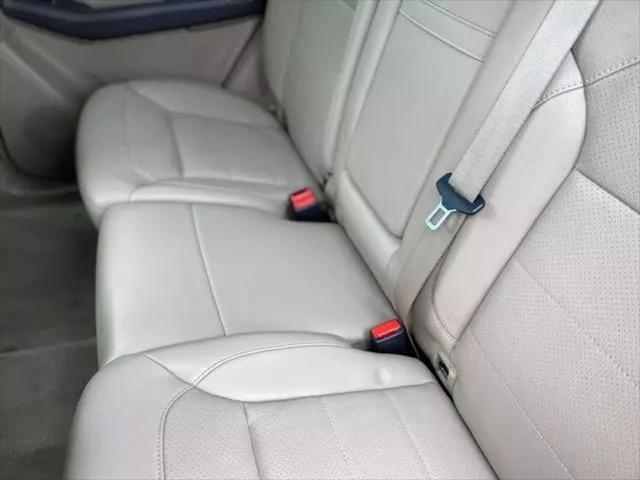 used 2014 Mercedes-Benz M-Class car, priced at $10,999
