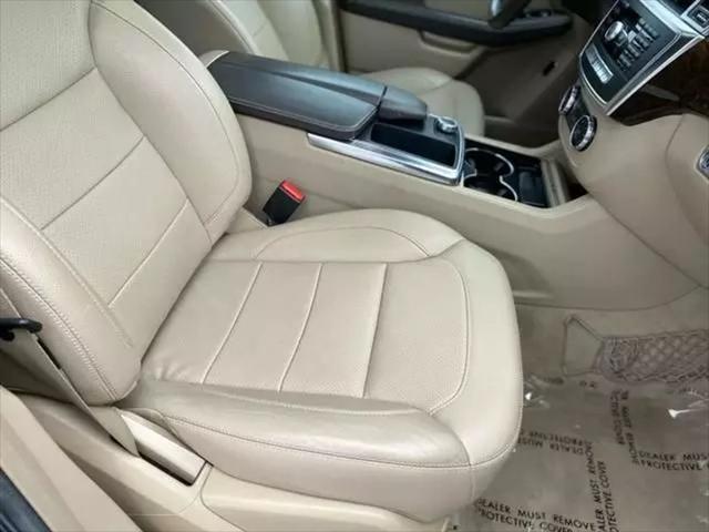 used 2014 Mercedes-Benz M-Class car, priced at $10,999
