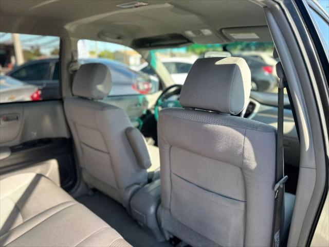 used 2005 Toyota Highlander car, priced at $5,999