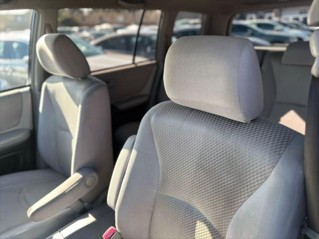 used 2005 Toyota Highlander car, priced at $5,999