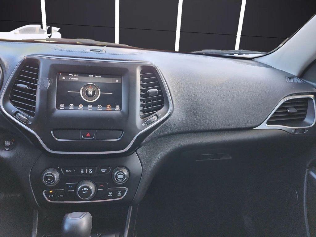 used 2019 Jeep Cherokee car, priced at $10,999