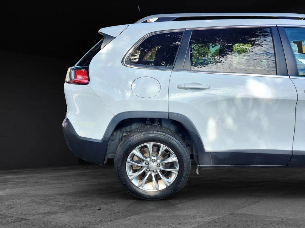 used 2019 Jeep Cherokee car, priced at $10,999