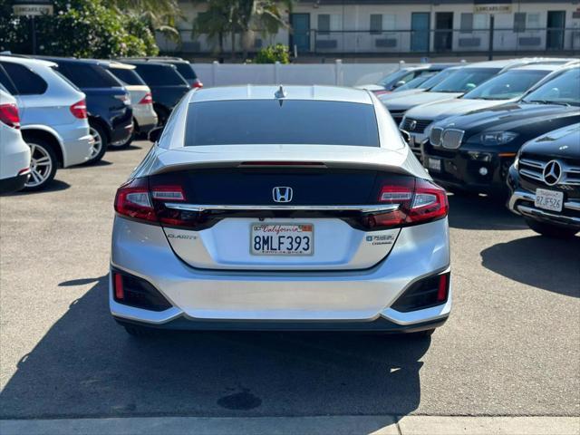 used 2019 Honda Clarity Plug-In Hybrid car, priced at $12,999