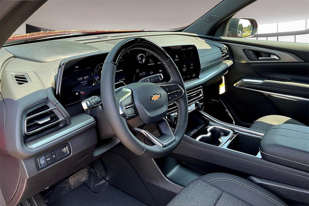 new 2025 Chevrolet Traverse car, priced at $49,924