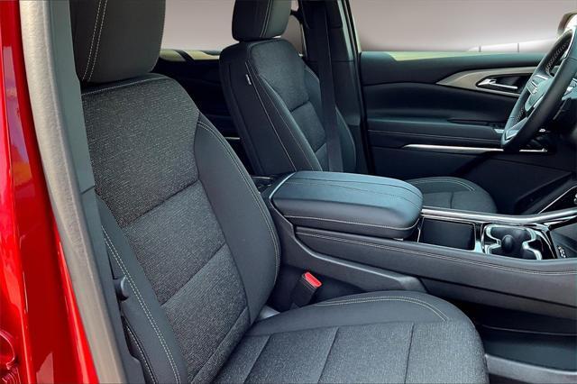 new 2025 Chevrolet Traverse car, priced at $49,924