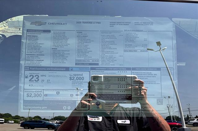 new 2025 Chevrolet Traverse car, priced at $49,924