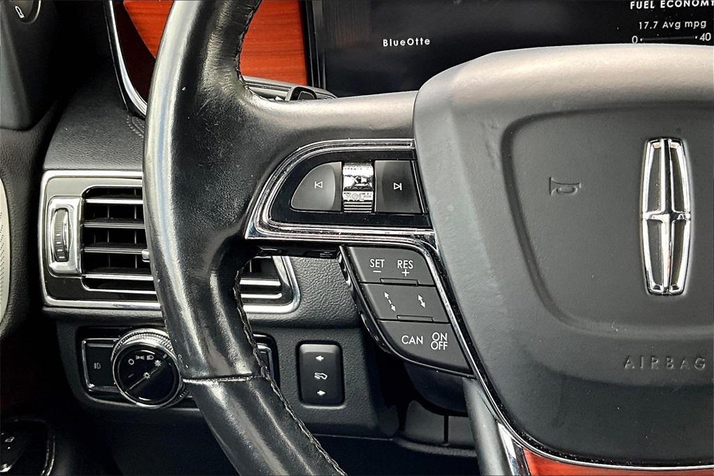 used 2021 Lincoln Navigator car, priced at $41,888