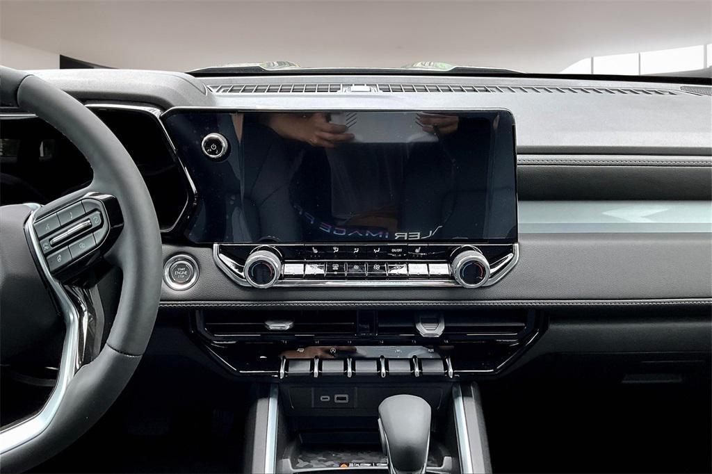 new 2025 Chevrolet Colorado car, priced at $42,459