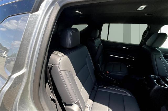 new 2025 Chevrolet Traverse car, priced at $47,780