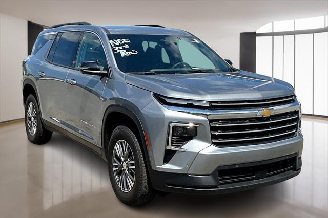 new 2025 Chevrolet Traverse car, priced at $47,780