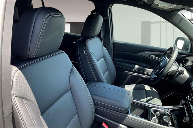 new 2025 Chevrolet Traverse car, priced at $47,780