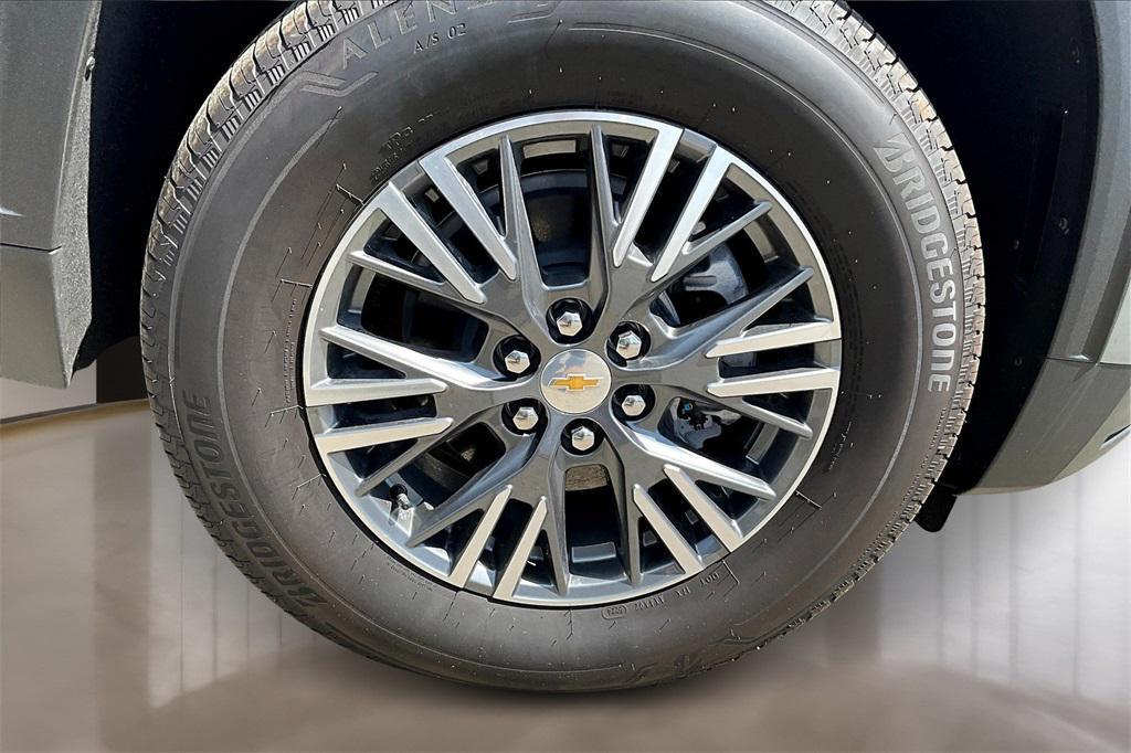 new 2025 Chevrolet Traverse car, priced at $47,780