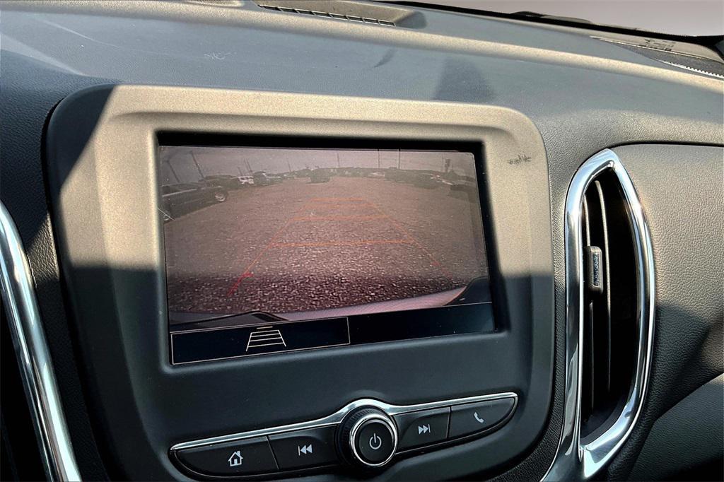 used 2022 Chevrolet Equinox car, priced at $18,797