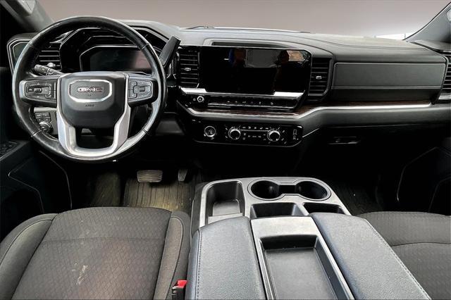 used 2022 GMC Sierra 1500 car, priced at $34,988
