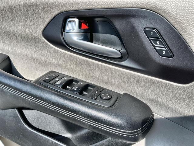 used 2020 Chrysler Pacifica car, priced at $17,888